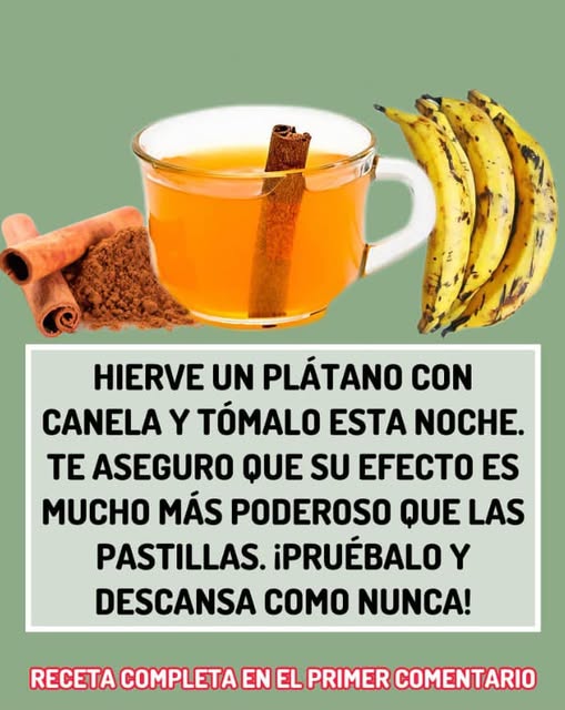 Taza de té con canela y plátano